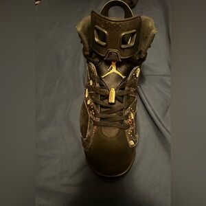 Well token care of look new